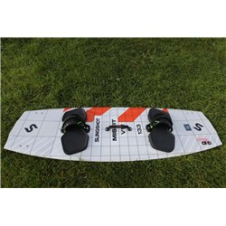 Slingshot Misfit V12 Rentalboard