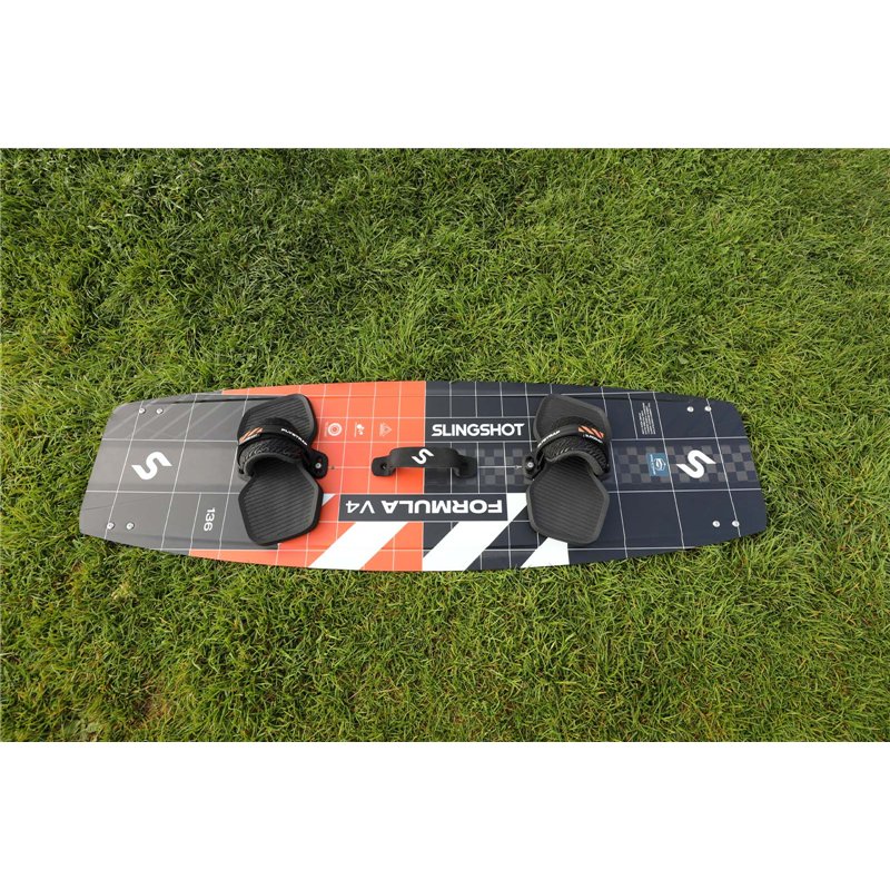 Slingshot Formula V4 Rentalboard incl. Fly V2