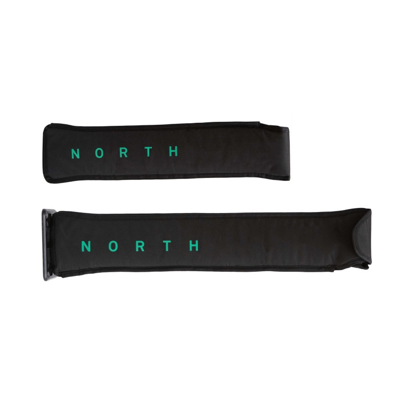 85009.210088  - North Sonar Carbon Mast Cover