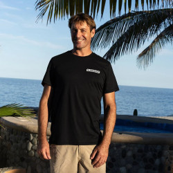 Slingshot Contained Tee black